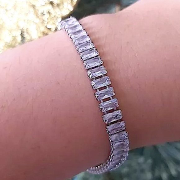 STERLING SILVER ZIRCON BRACELET - Picture 1 of 14
